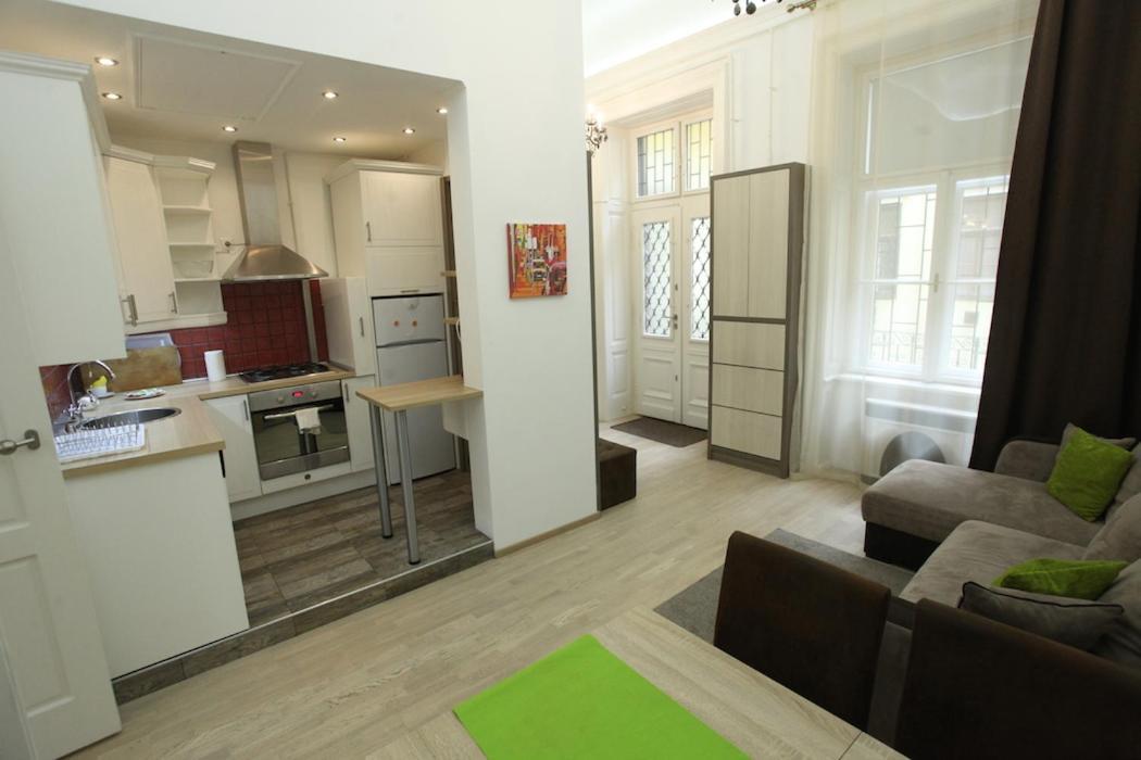 d.Five Superior Loft at Basilica Lejlighed Budapest Eksteriør billede