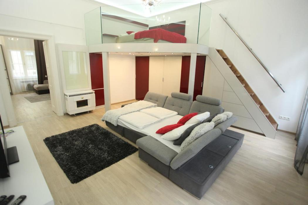d.Five Superior Loft at Basilica Lejlighed Budapest Eksteriør billede
